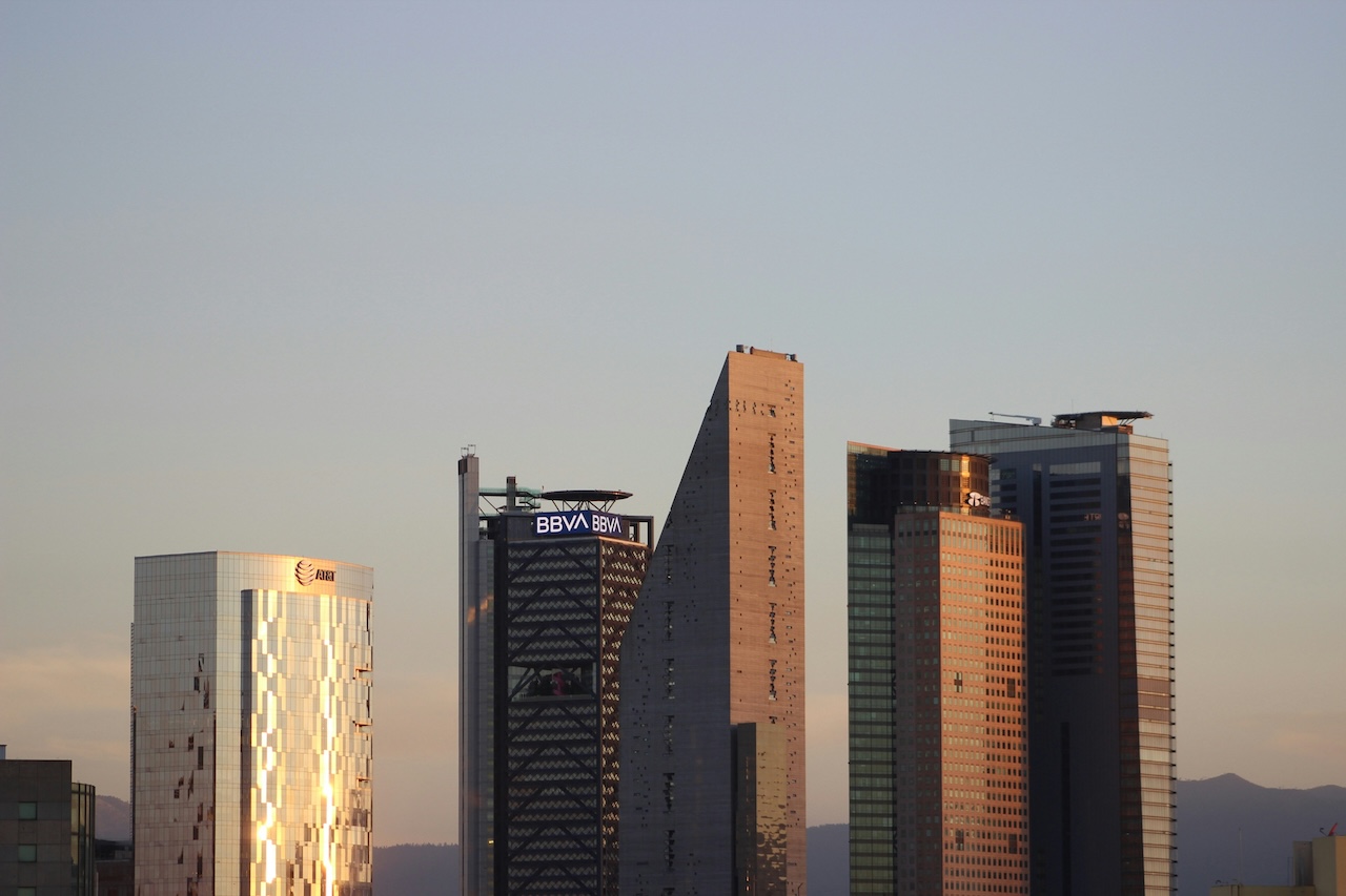 メキシコのGDP、2025年第3四半期に減少：INEGI