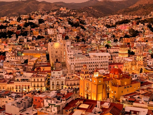 グアナフアト州における観光業が経済の牽引役として定着している理由