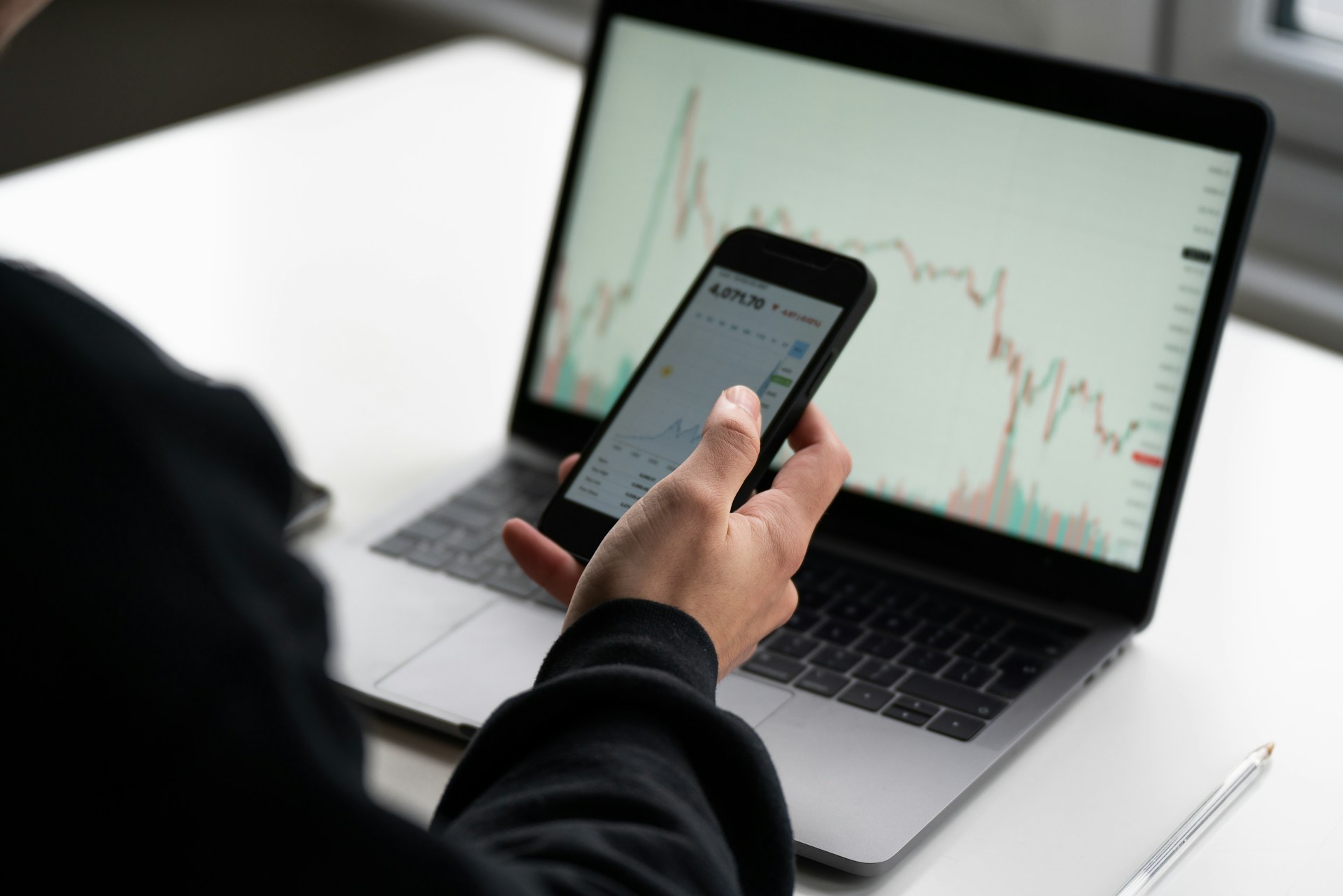 **Fibra Mty、Fibra Macquarieの買収を完了：どのような変化をもたらすか？**