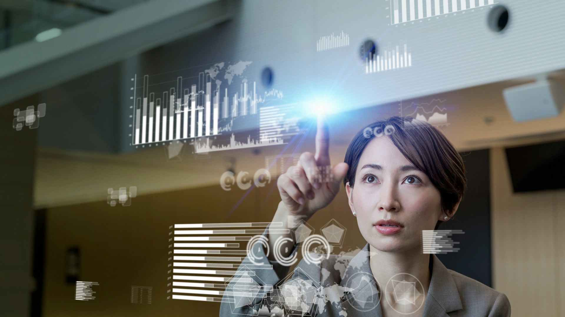 TCSとAnthropic、企業におけるAI導入促進に向けた提携を発表