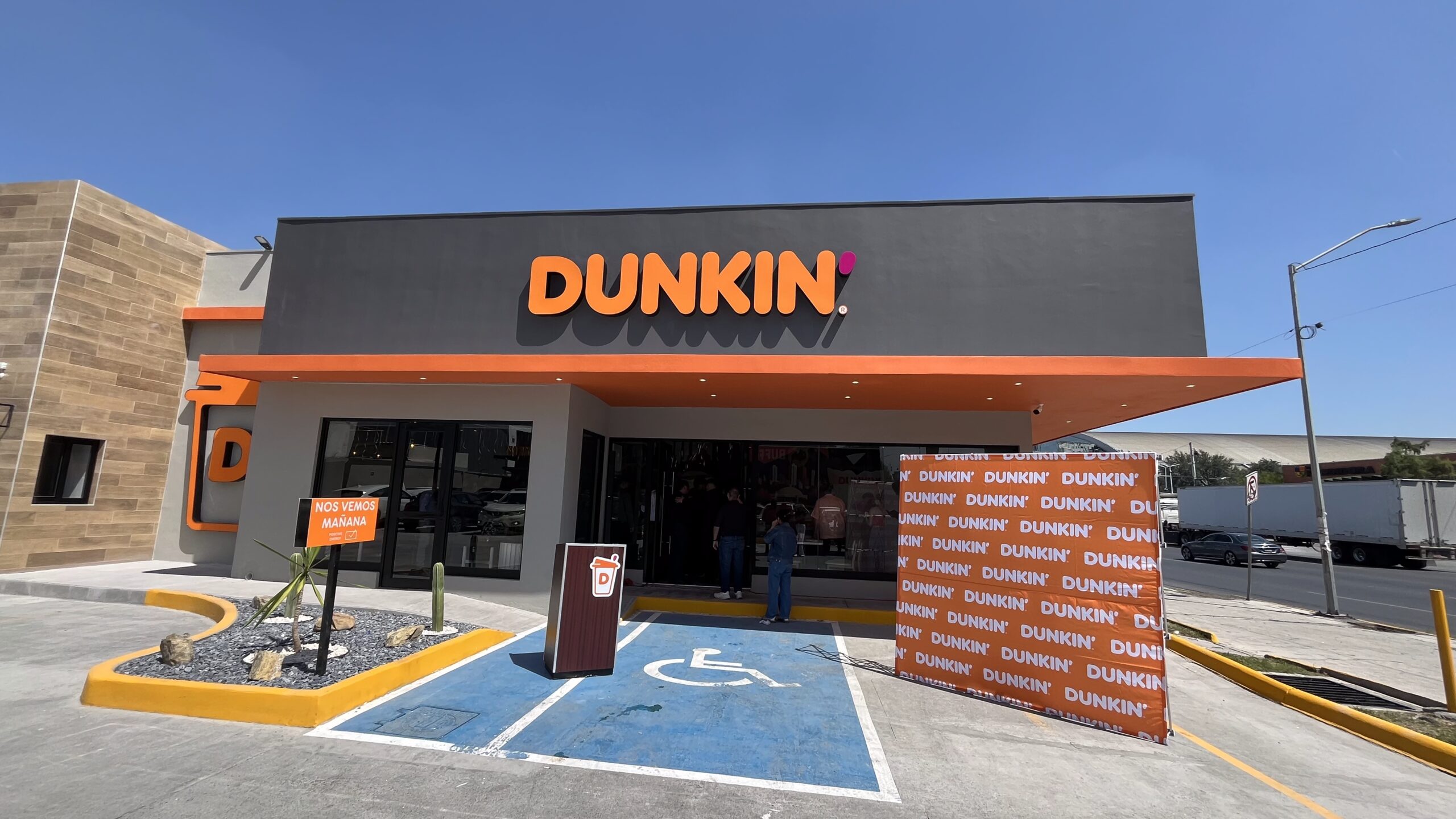 **Grupo Galería、モンテレイでのDunkin’展開を加速：Antonio Barceló氏**