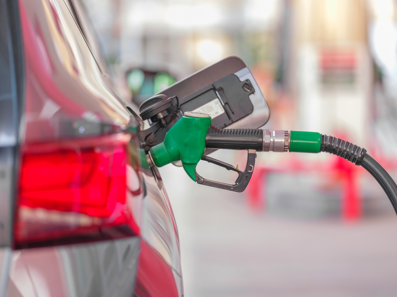 原油、５カ月ぶり高値：メキシコのガソリン価格は上昇するか？